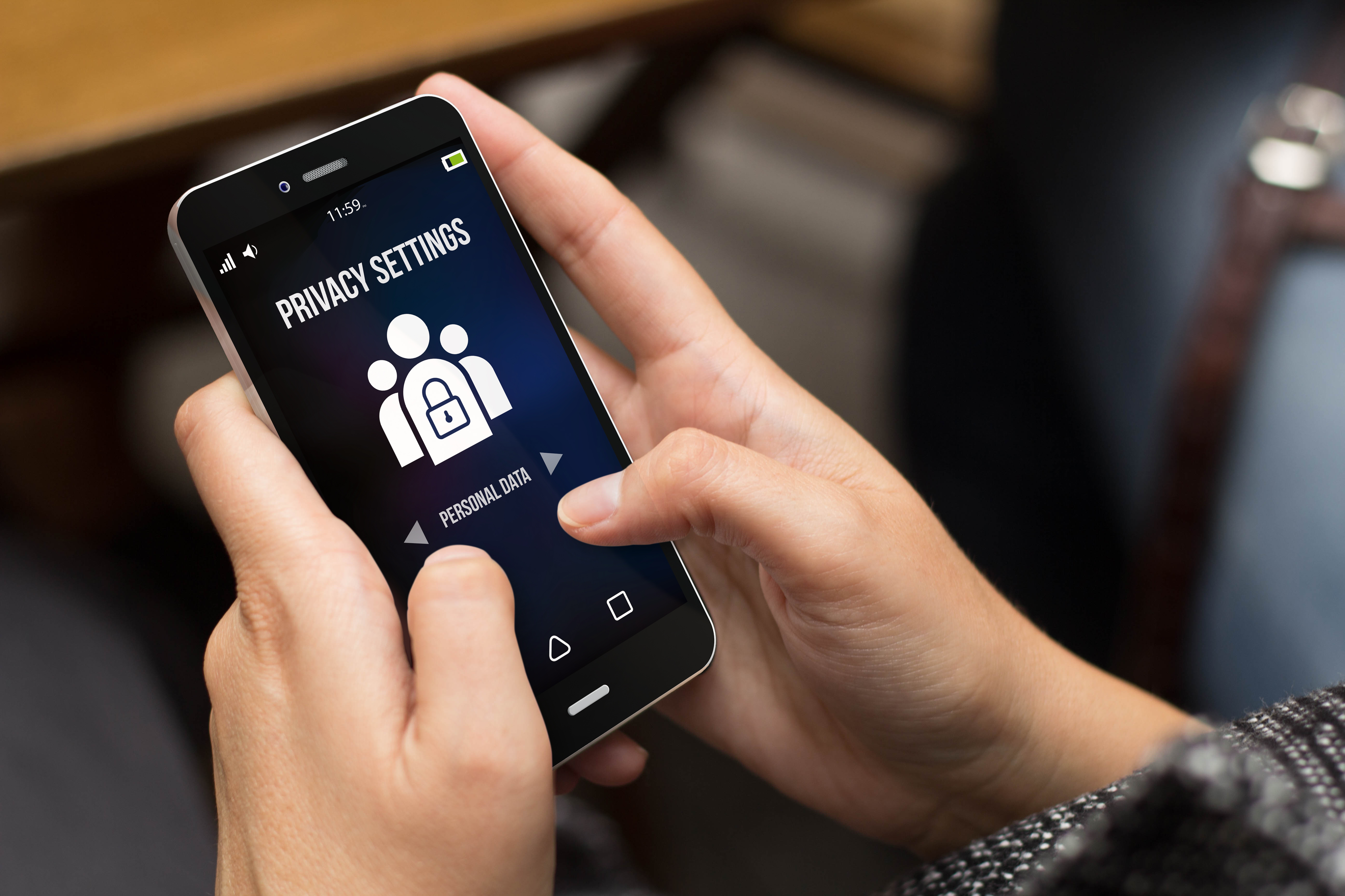 Google Tracking & Phone Privacy – How Much Do They Know?